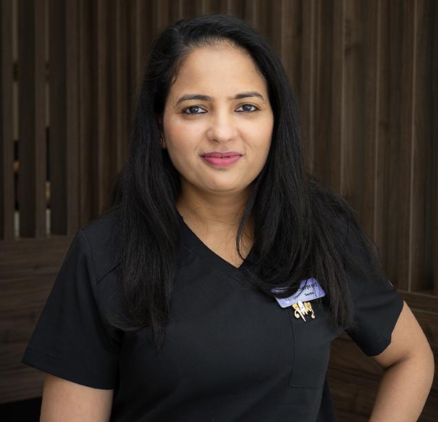 Meet Dr. Navpreet Kaur | Calgary Family Dentist | Dental Station | Calgary, AB